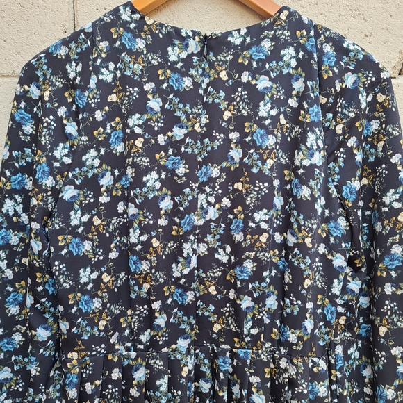 Gal Meets Glam | Floral Hope Satinique Long Sleeve Tie Cuff Dress Women's Size 4 - Picture 14 of 16